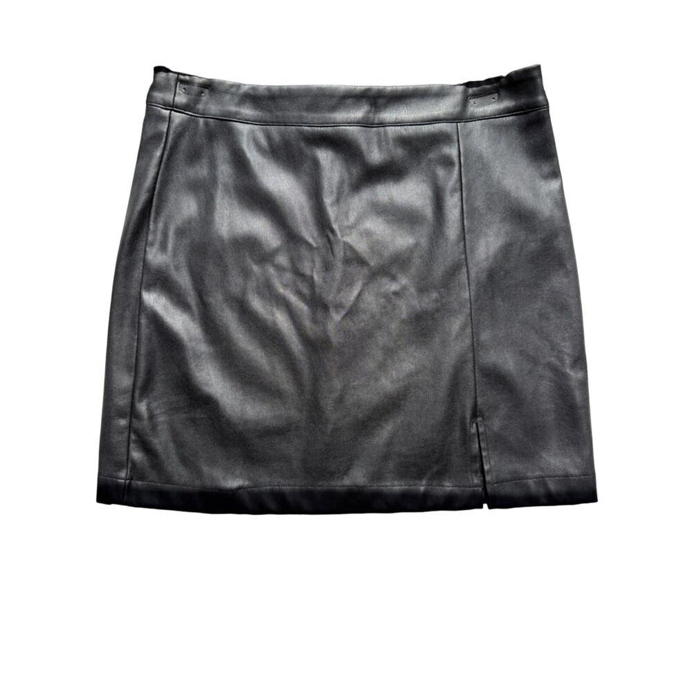 Fate Faux Leather Black Mini Skirt with Front Slit Back Zip | EUC